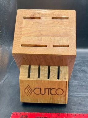 Cutco 8 Slot Honey Oak Wood Knife Block Kitchen Organization VGC